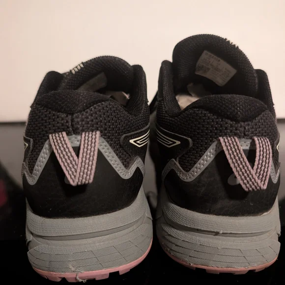 ASICS Women's Gel-Venture 8 Black Running Shoes Size 9 - Picture 5 of 8